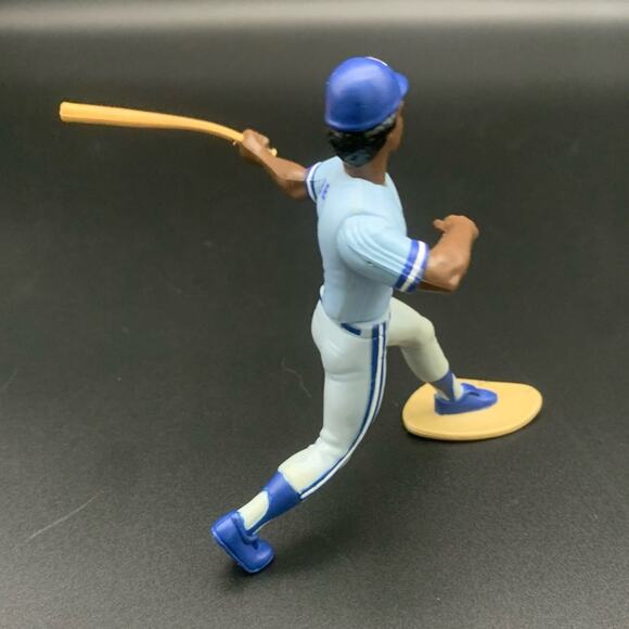 1989 MLB George Bell #77 Action Figure - Picture 4 of 9